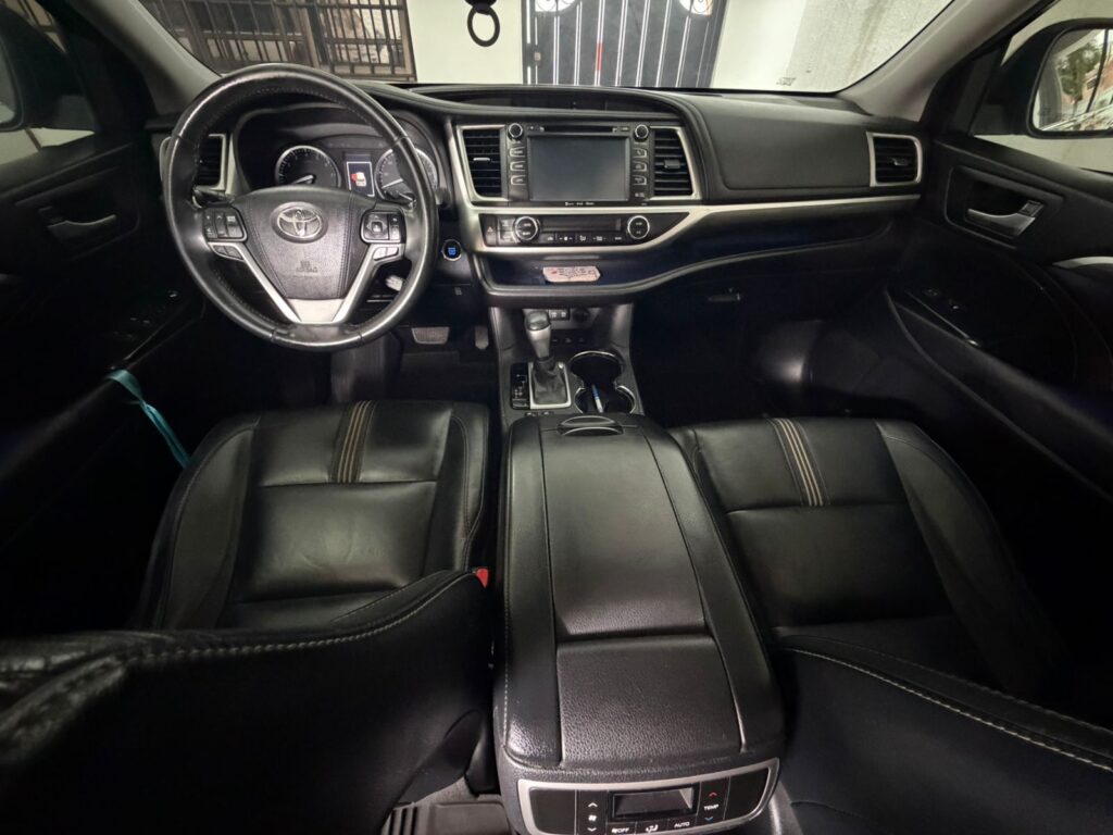 Toyota Highlander 2017