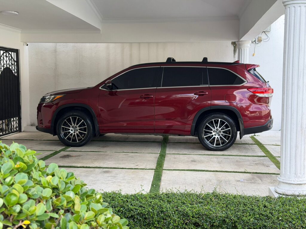 Toyota Highlander 2017