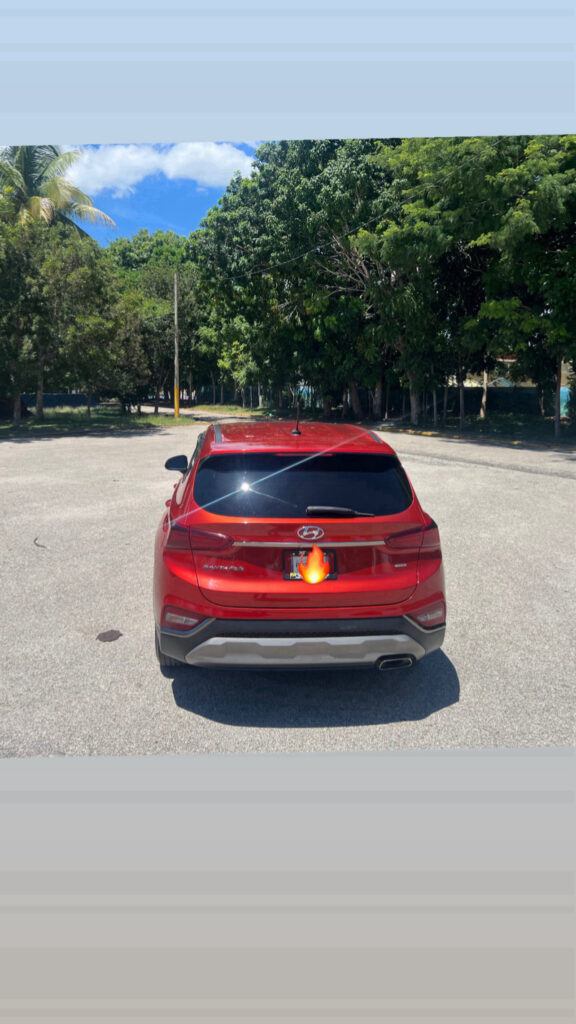 Hyundai Santa Fe SE 2019