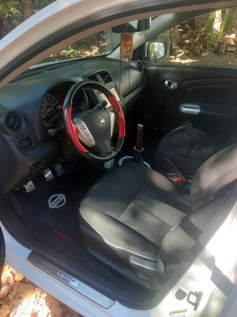 Nissan Versa 2019