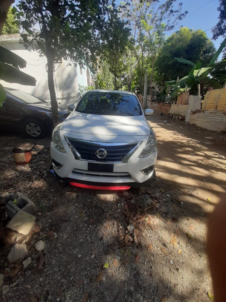 Nissan Versa 2019