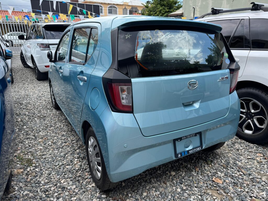 Daihatsu Mira 2019