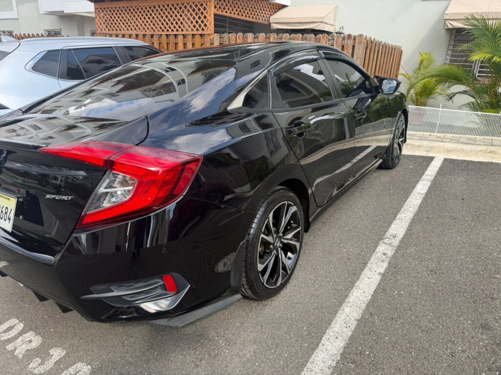 Honda Civic Sport 2020