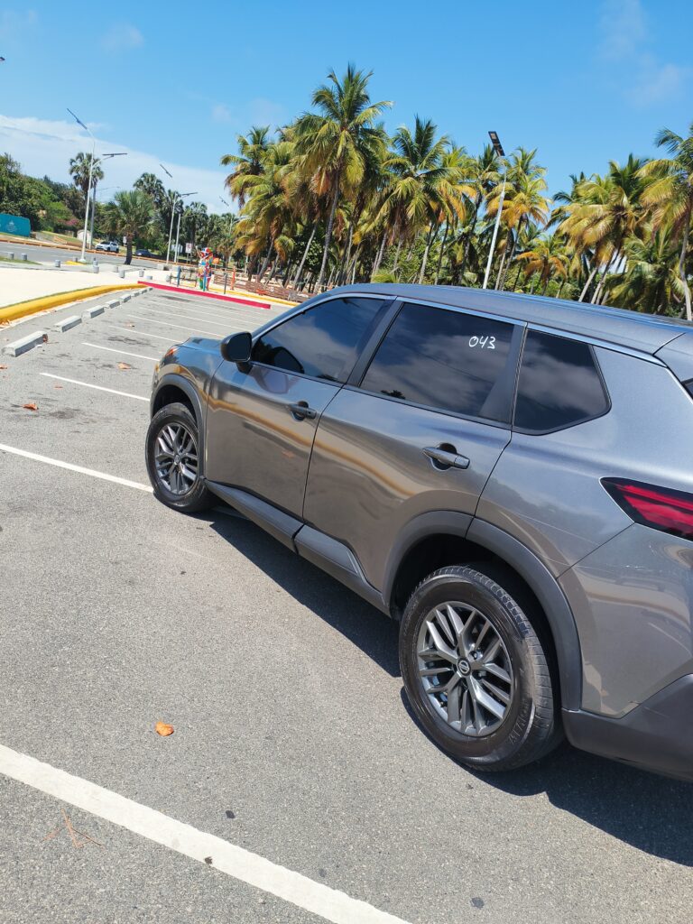 Nissan Rogue Sport S 2021