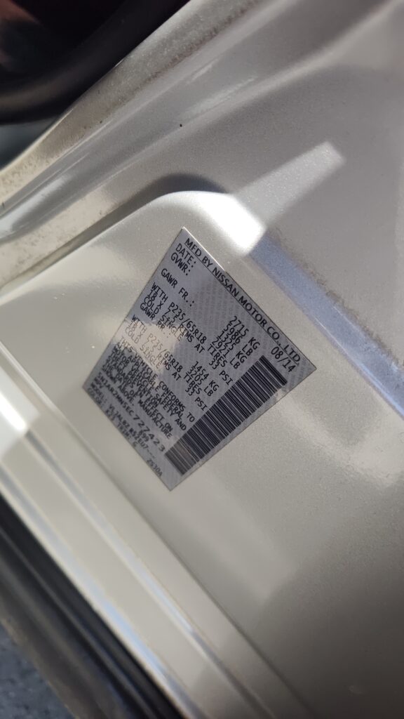 Nissan Pathfinder LE 2014