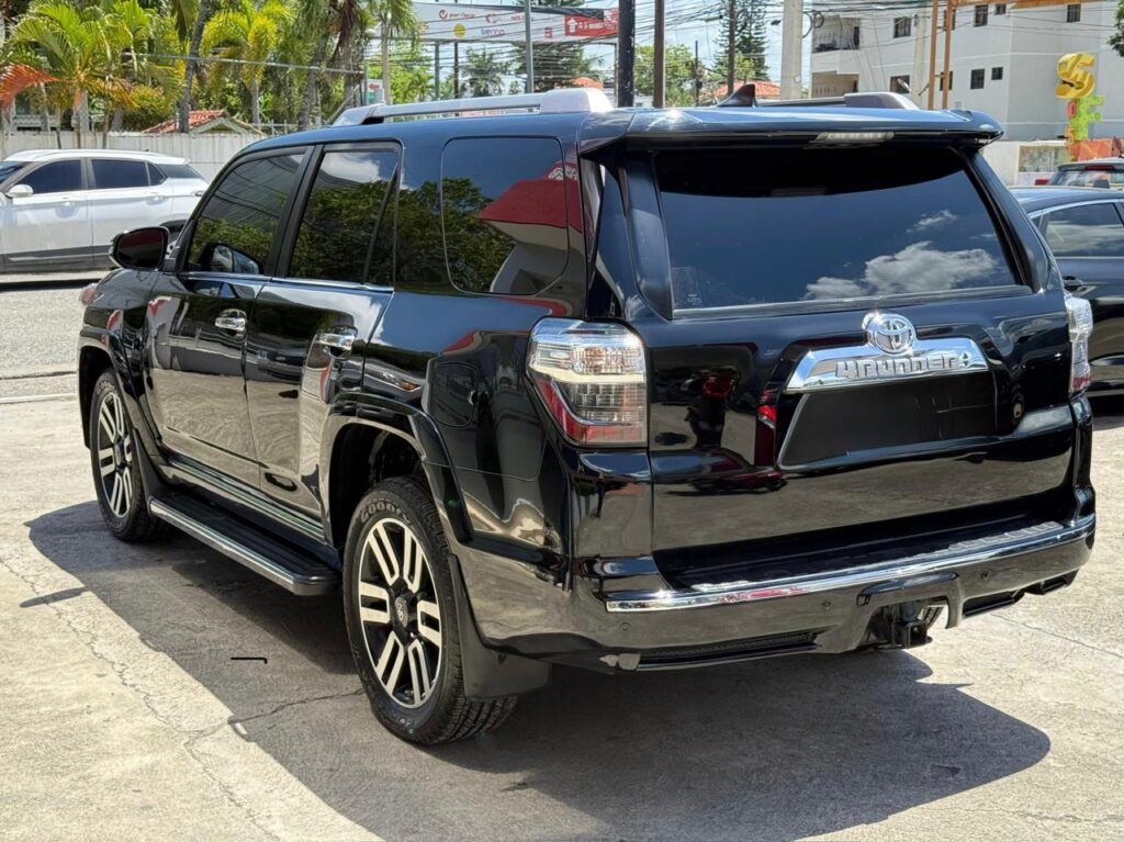 Toyota 4Runner Limited 2018