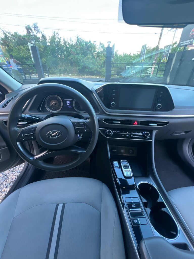 Hyundai Sonata SE 2021