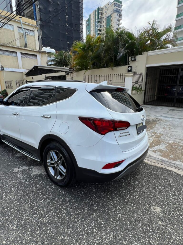 Hyundai Santa Fe 2017