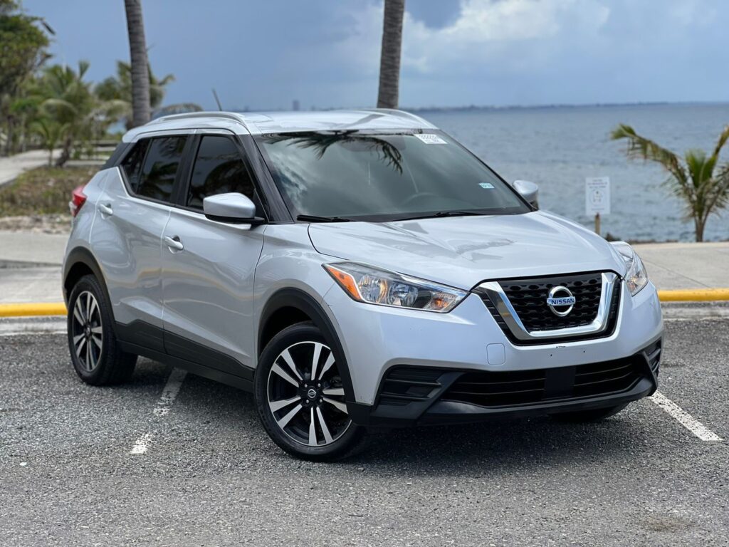 Nissan Kicks SV 2020
