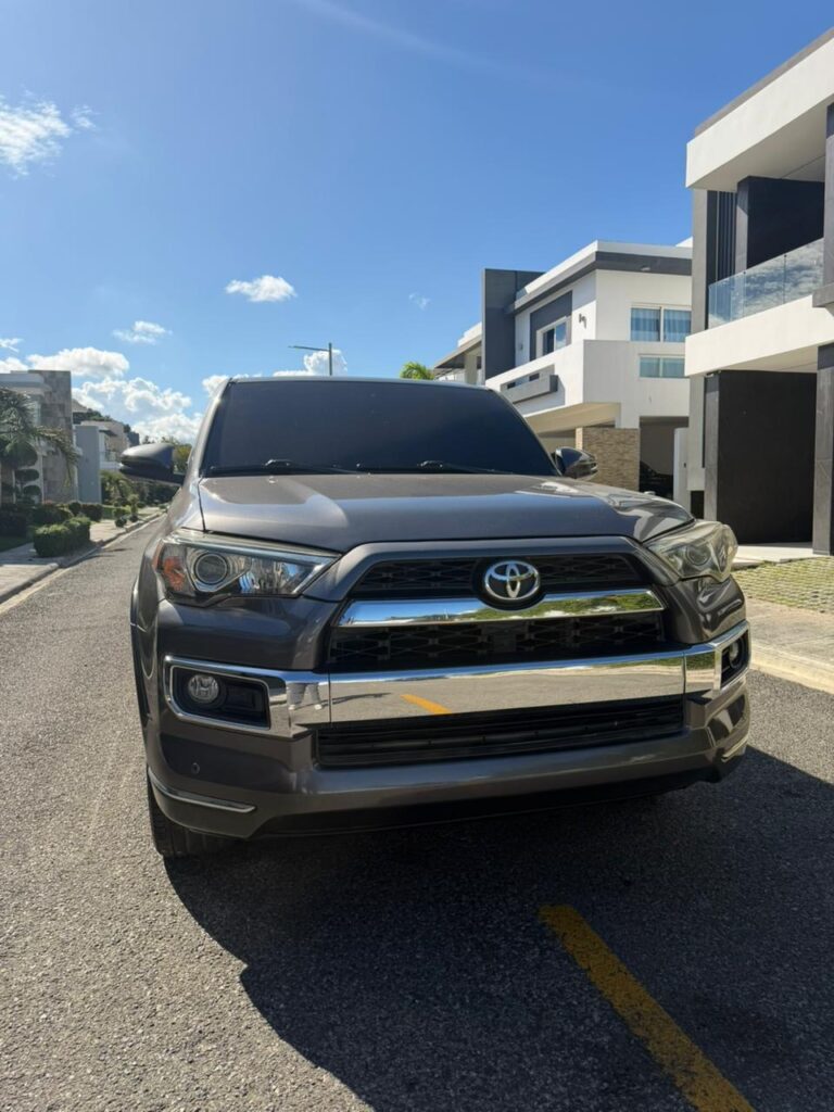 Toyota 4Runner Limited 2014
