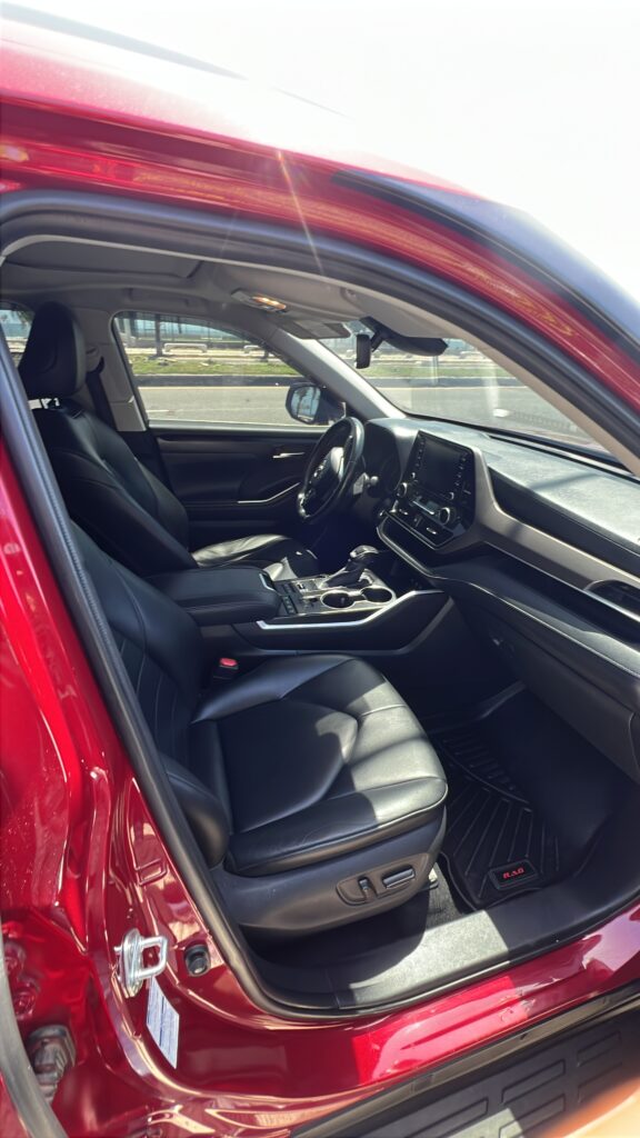 Toyota Highlander XLE 2020