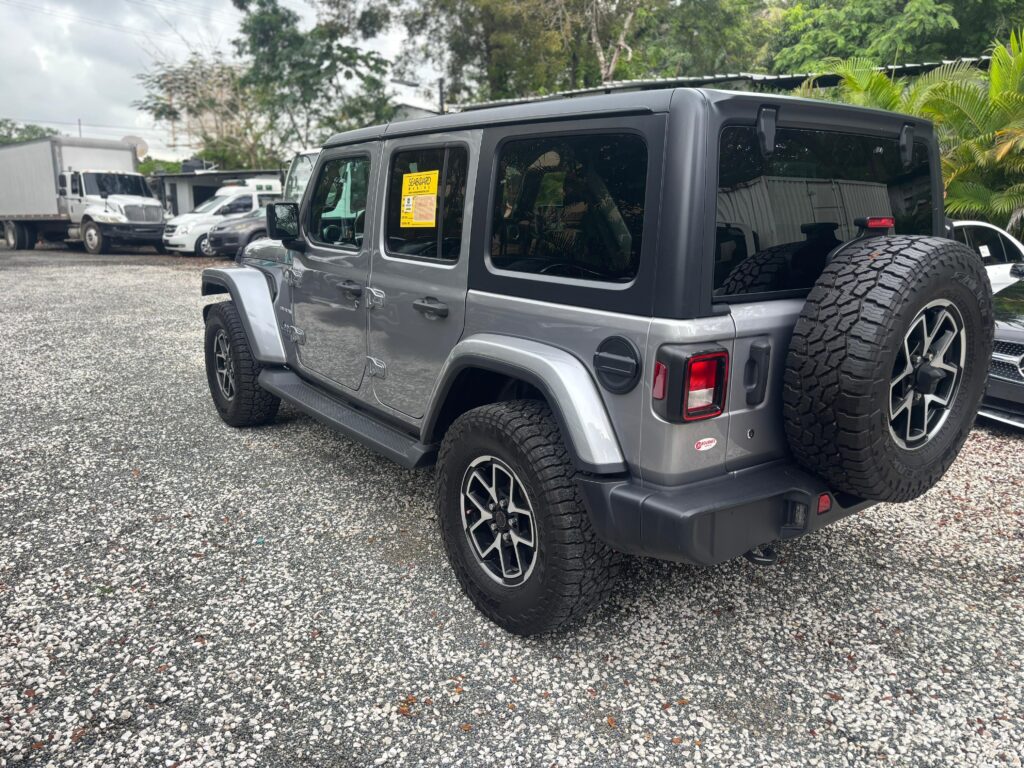 Jeep Wrangler Sahara 2020