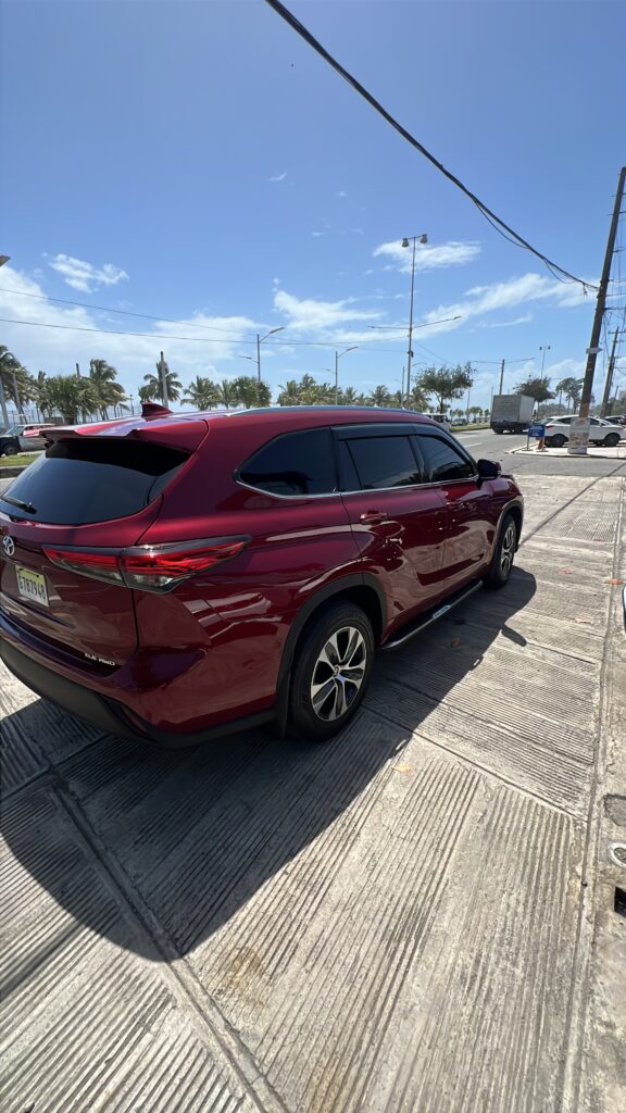 Toyota Highlander XLE 2020