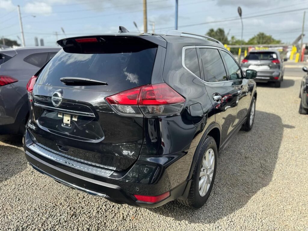 Nissan Rogue SV 2020