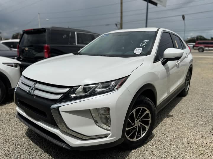 Mitsubishi Eclipse Cross ES 2020