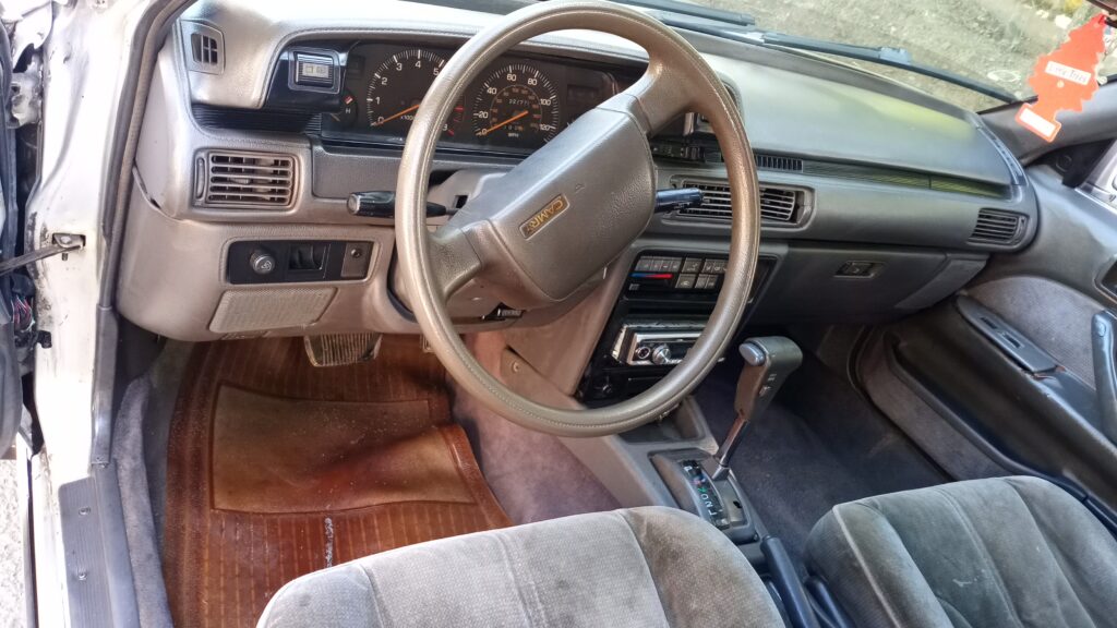 Toyota Camry LE 1987