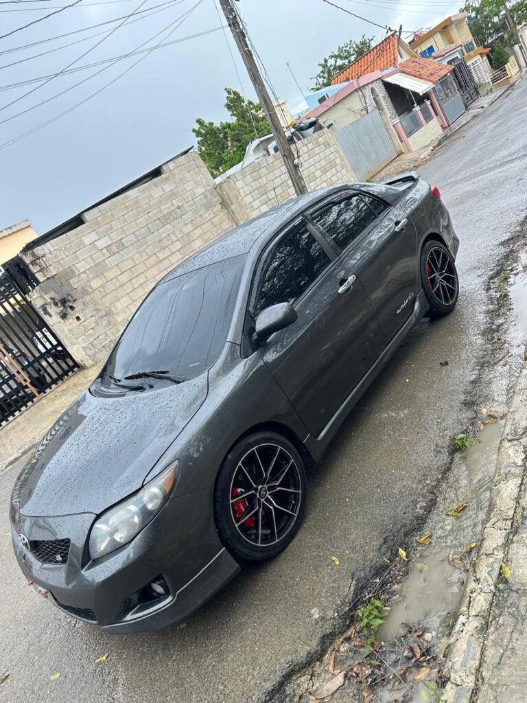 Toyota Corolla S 2010