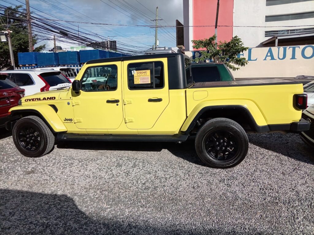 Jeep Gladiator Overland 2023