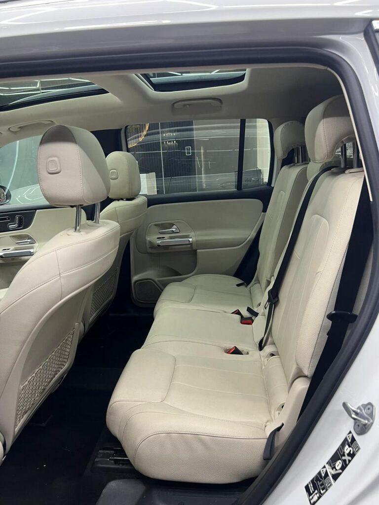 Mercedes-Benz GLB 200 2020