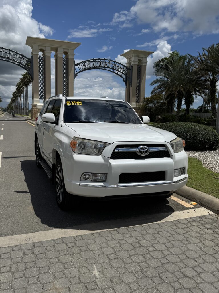 Toyota 4Runner Limited 2010