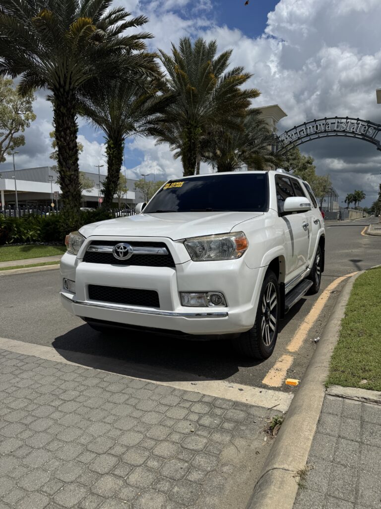 Toyota 4Runner Limited 2010