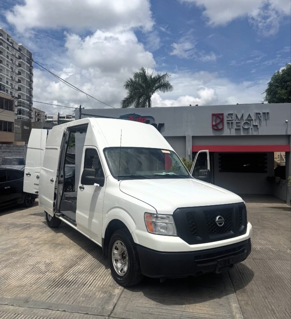 Nissan NV350 Caravan 2020