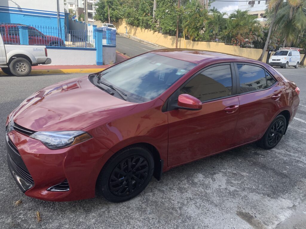 Toyota Corolla LE 2017