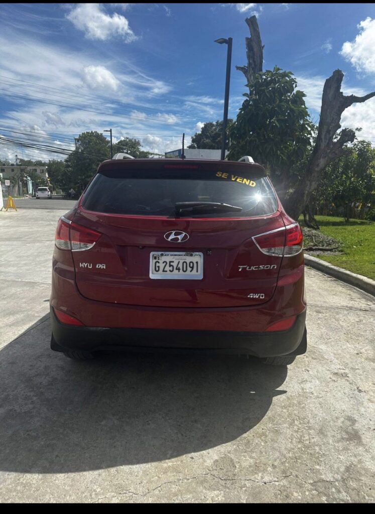 Hyundai Tucson SEL PLUS 2011