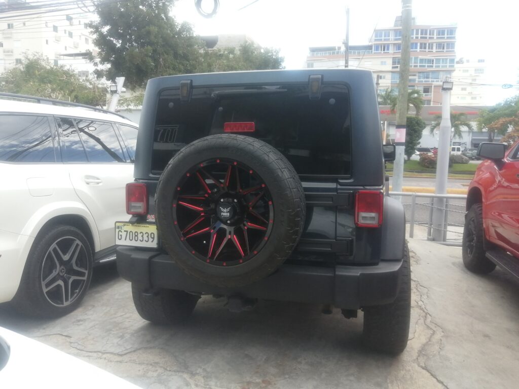 Jeep Wrangler Unlimited Sport 2018