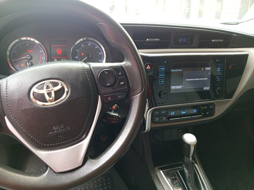 Toyota Corolla LE 2019