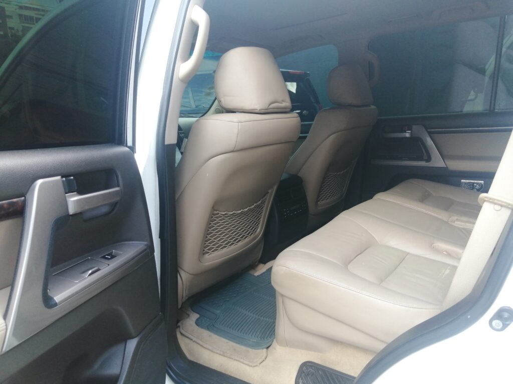 Toyota Land Cruiser VX 2008