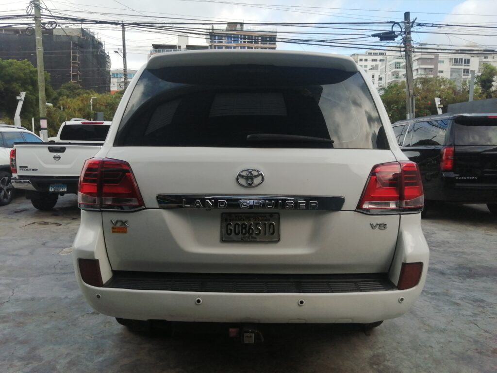 Toyota Land Cruiser VX 2008