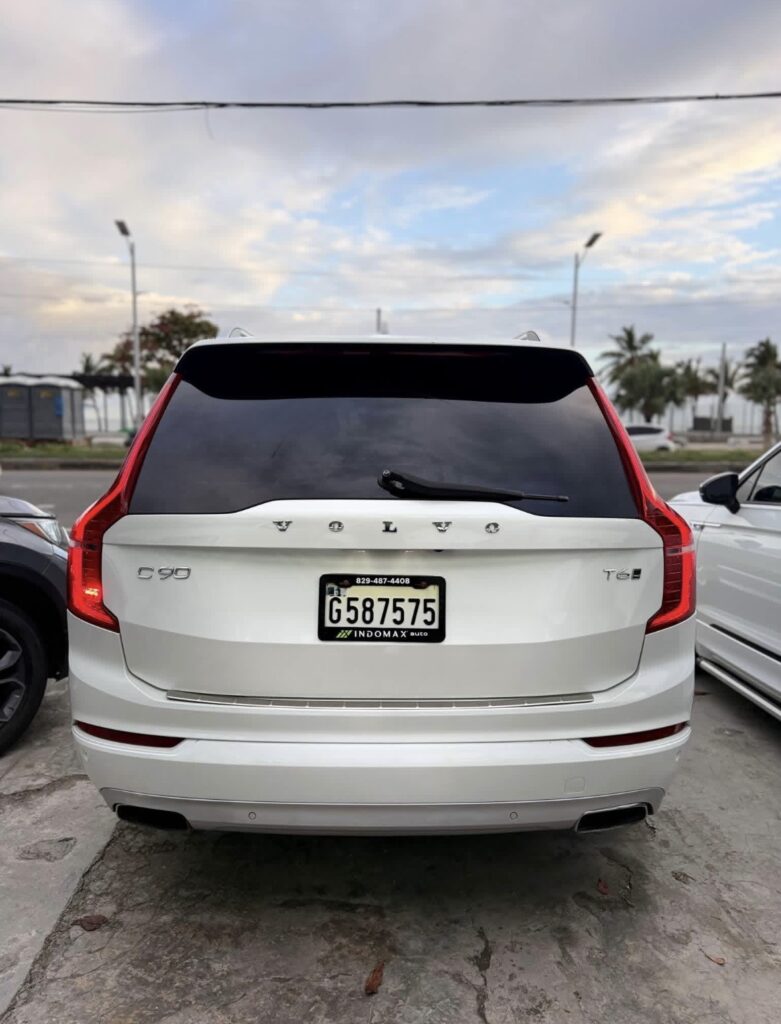 Volvo XC90 T6 momentum 2017