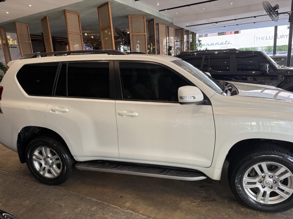 Toyota Land Cruiser Prado VX 2011