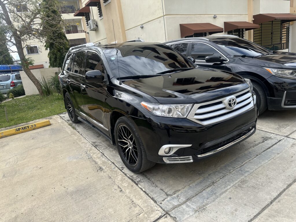 Toyota Highlander Limited 2012