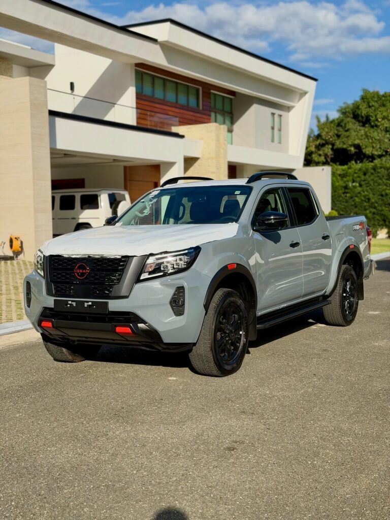 Nissan Navara PRO-4X 2025