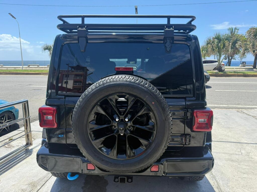 Jeep Wrangler Sahara 2021