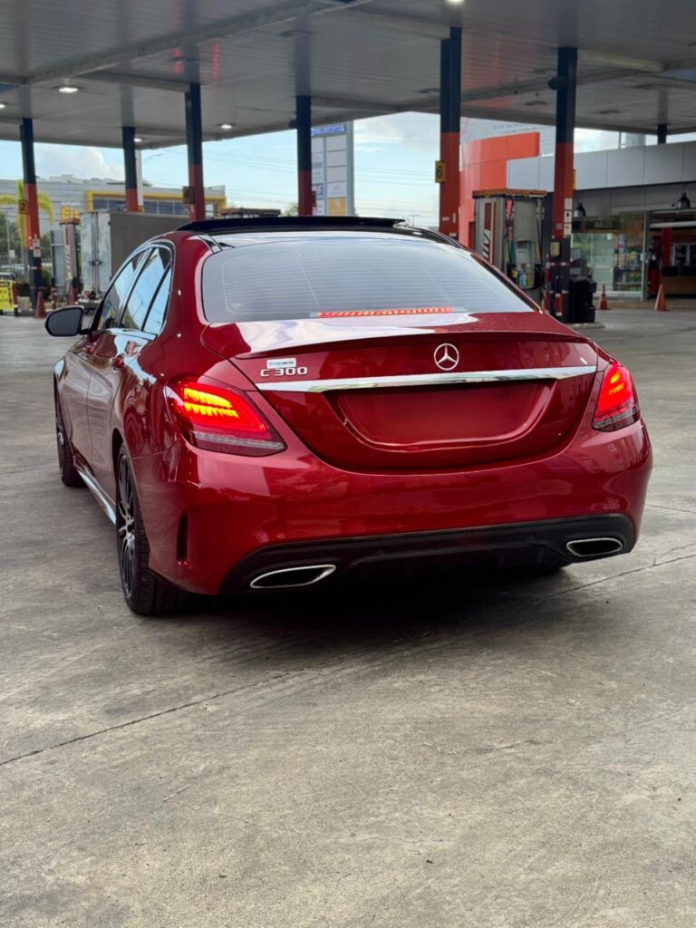 Mercedes-Benz Clase C C300 2019