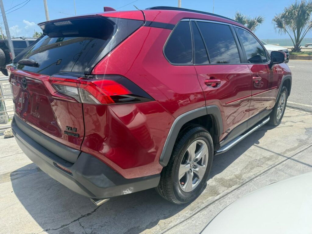 Toyota RAV4 XLE 2022