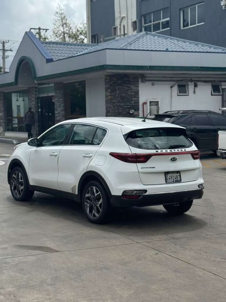 Kia Sportage LX 2021