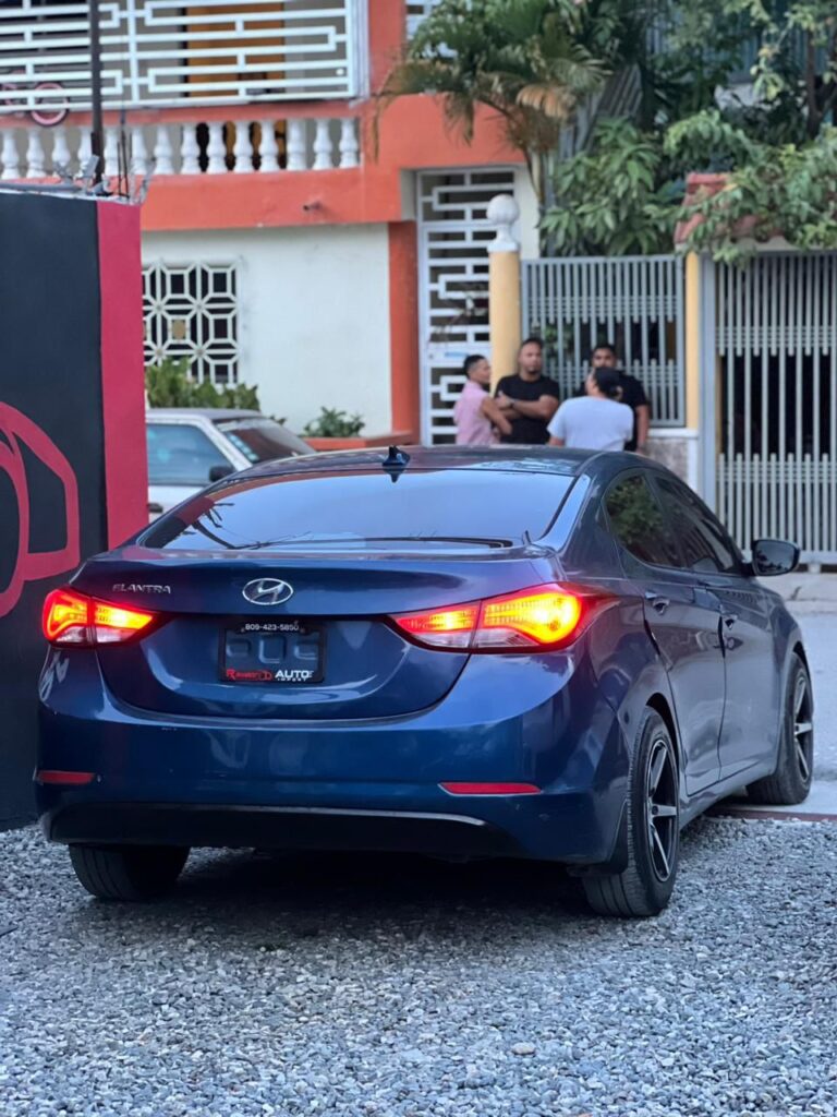 Hyundai Elantra Value edition 2016