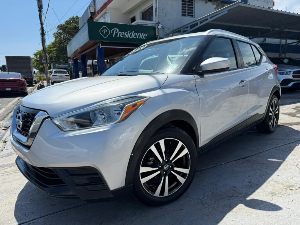Nissan Kicks SV 2020