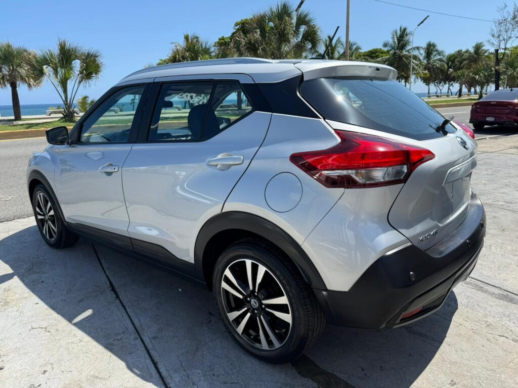 Nissan Kicks SV 2020