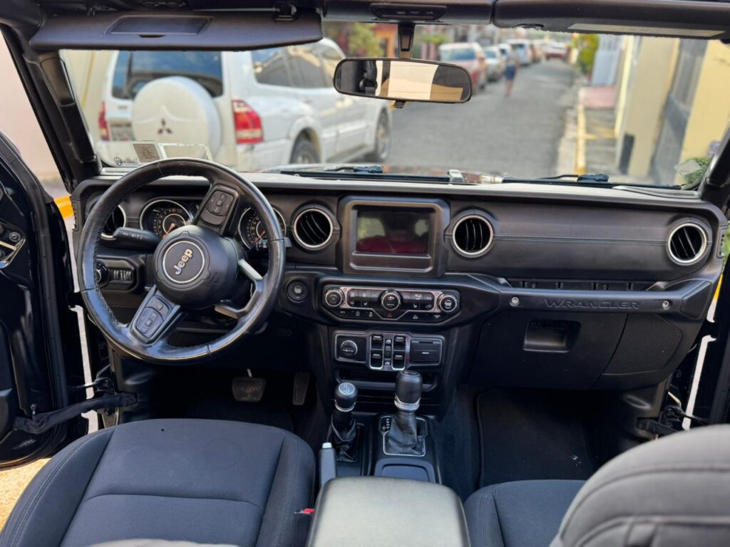 Jeep Wrangler Unlimited Sport 2022