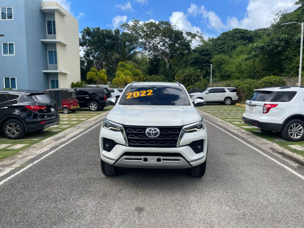 Toyota Fortuner SRV 2022