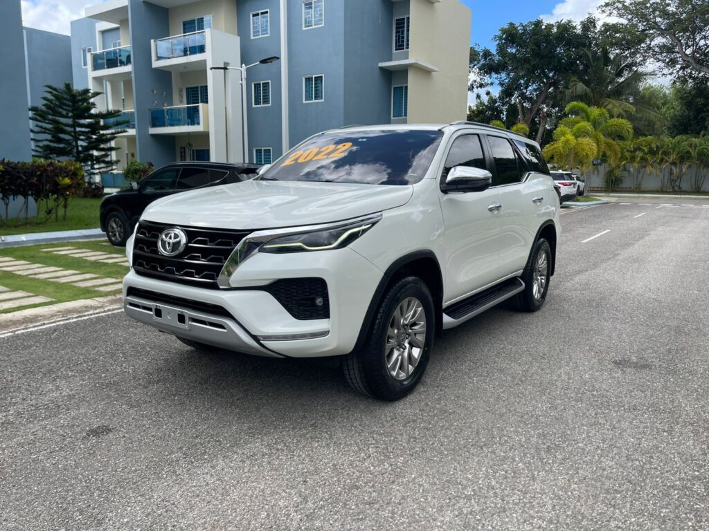 Toyota Fortuner SRV 2022