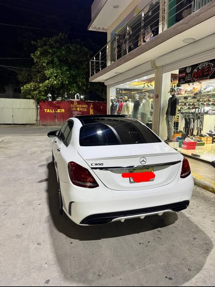 Mercedes-Benz Clase C C300 2017