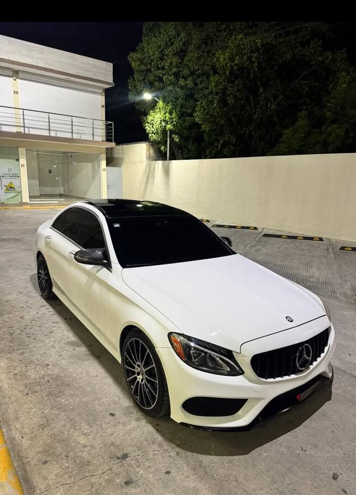 Mercedes-Benz Clase C C300 2017