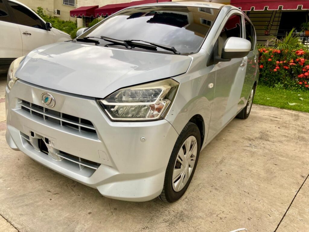Daihatsu Mira 2017