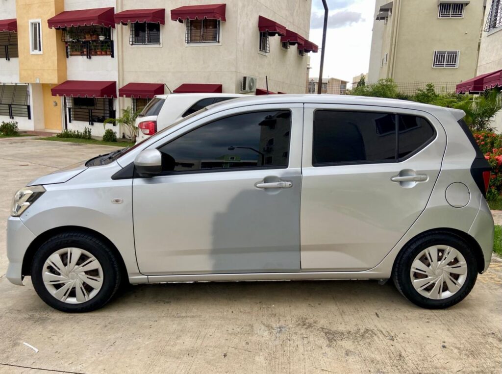 Daihatsu Mira 2017